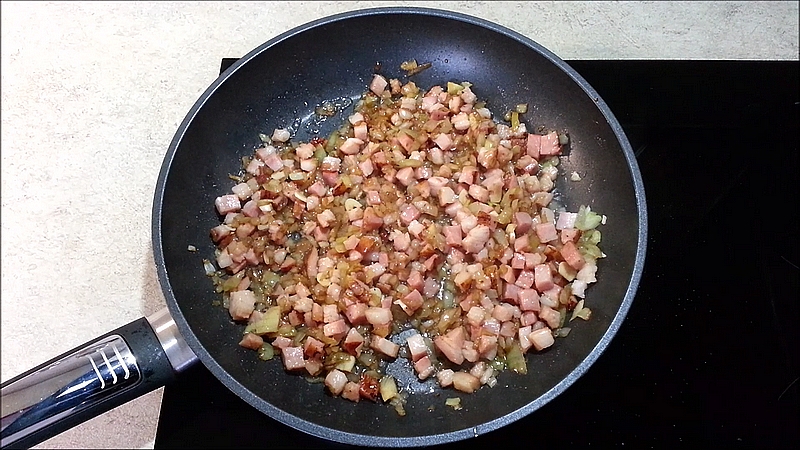 Restovaná anglická slanina recept